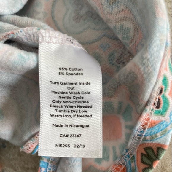 Beautiful peach and light blue patterned Talbots 3/4 sleeved shirt, size SP - Picture 8 of 8